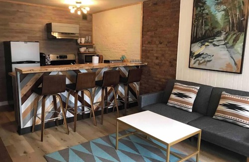 Center City Apartamento | Cozy chic 1 bedroom apartment!