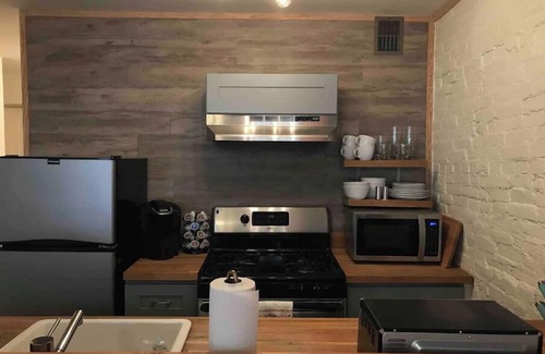 Center City Apartamento | Cozy chic 1 bedroom apartment!