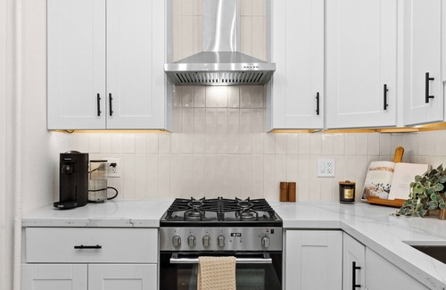 Downtown Oakland Apartamento | Cozy chic downtown Oakland condo.
