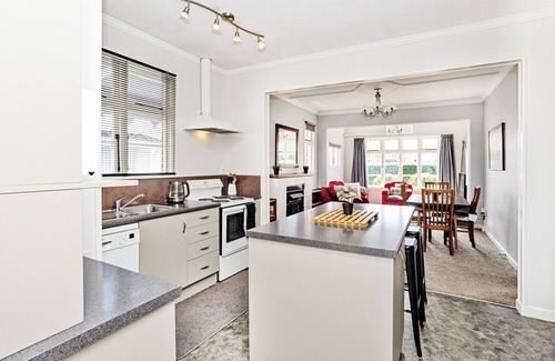 Invercargill Casa | Cozy City Cottage