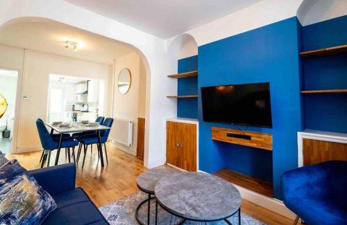 Splott Casa | Cozy City Townhouse - Free Parking