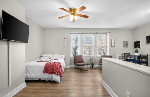 Spruce Hill Apartamento | Cozy City View Apartment