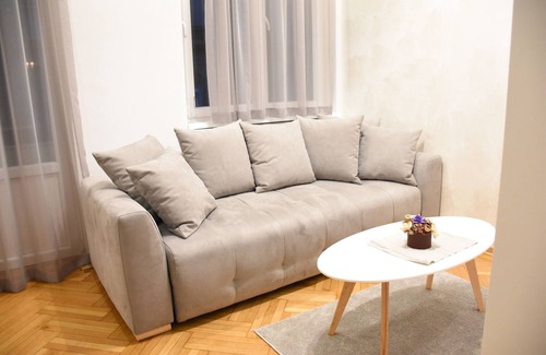 Slavija Apartamento | Acogedor, limpio, encantador, nuevo apartamento en el centro de la ciudad de Belgrado