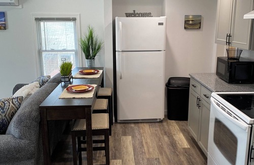 Clayton Apartamento | Cozy, Clean & Convenient 1-bedroom apartment with AC & WiFi in charming Clayton