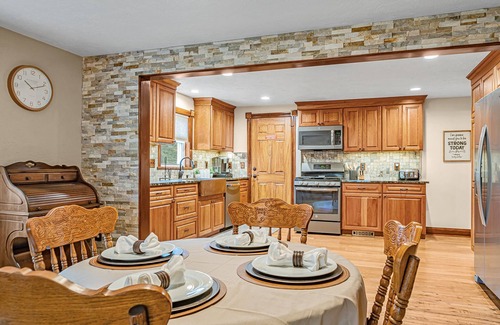 Coulters Casa | Cozy, Clean, Convenient Escape!