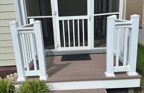 Northeast Virginia Beach Casa | Cozy Coastal Cottage located two blocks from the beach.