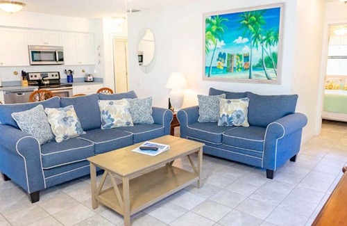 Sanibel Condominio | Cozy Coastal Haven - Your Relaxing Sanibel Getaway - Private Beach - Signal Inn 07