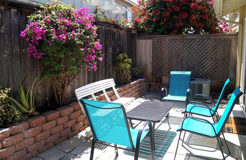 Carmel Valley Casa | Cozy coastal townhouse close to beach and walking distance to restaurants!