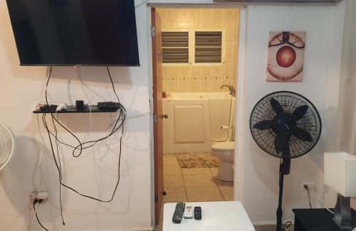 Jayuya Apartamento | Cozy & comfortable crib