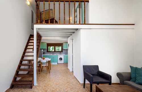 Ialyssos Apartamento | Cozy & comfortable sea view apartment, Eleftheria