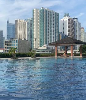 Legazpi Village Apartamento | Cozy Condo at MakatiCBD