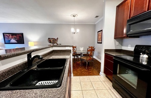 Indianapolis Condominio | Cozy Condo in Carmel!