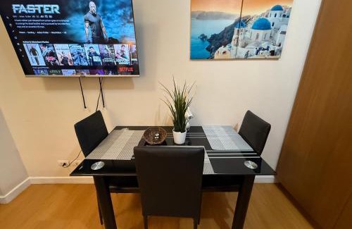 Barangay 670 Apartamento | Cozy Condo in Ermita Manila near St Lukes Medical Center and US Embassy