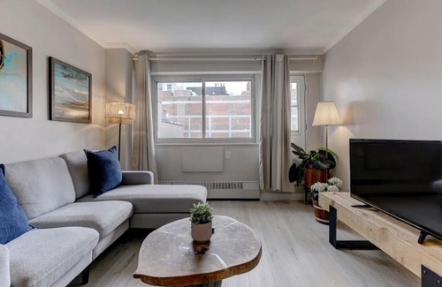 Downtown Montreal Apartamento | Cozy condo in heart of downtown Montreal
