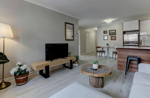 Downtown Montreal Apartamento | Cozy condo in heart of downtown Montreal