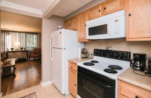Farmington Condominio | Cozy Condo on Nemacolin Grounds