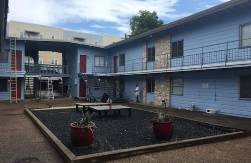 West Campus Apartamento | Cozy Condo