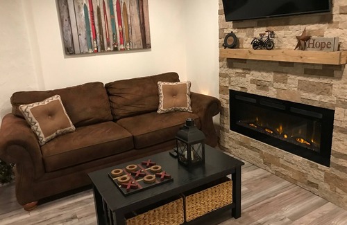 Snowshoe Condominio | Cozy Condo