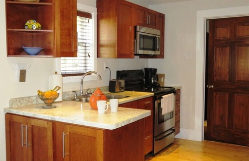 Shelburne Casa | Elm Tree Cottage: Cottage contemporáneo en Shelburne