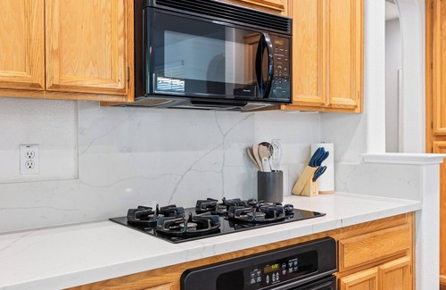 North Natomas Casa | Cozy & Contemporary Sacramento Gateaway