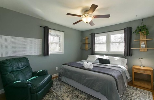 Oakley Apartamento | Cozy Convenience, Private Home 5mins to Biltmore