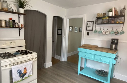 Erie Casa | Cozy Convenient Lake Erie Home