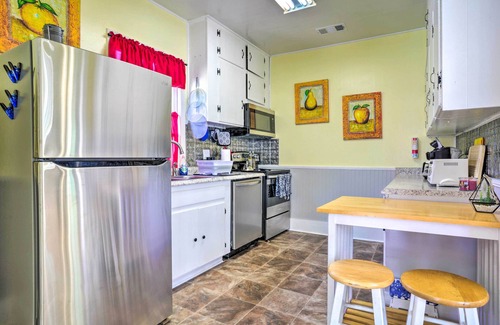 Corinth Casa | Cozy Corinth Escape ~ Half-Mi to Shop & Dine!