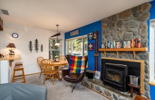Bear Valley Apartamento | Cozy Corner Tamarack Condo 19