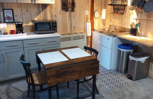 Cascade-Chipita Park Cabaña | Cozy Cottage in a Ponderosa Forest at the Base of Pikes Peak