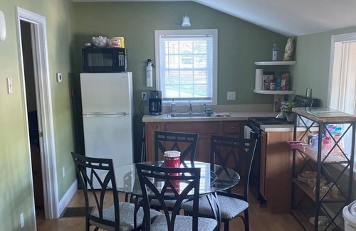 Alton Bay Cabaña | Cozy Cottage 2 Bedroom With Amazing View