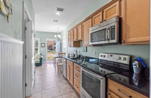 Port St. Joe Cabaña | Cozy Cottage 6 of 6 by Pool|2BR | Grill | Near Bay and Marina