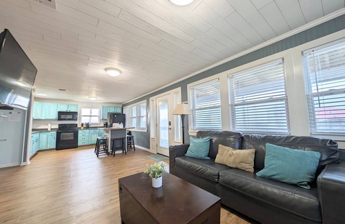 San Luis Beach Casa | Cozy Cottage “Anchors Away”