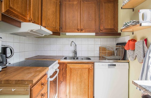 Granna Casa | Cozy cottage by the lake not far from Gränna