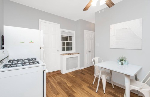 Southeast Yonkers Cabaña | Cozy cottage close to NYC