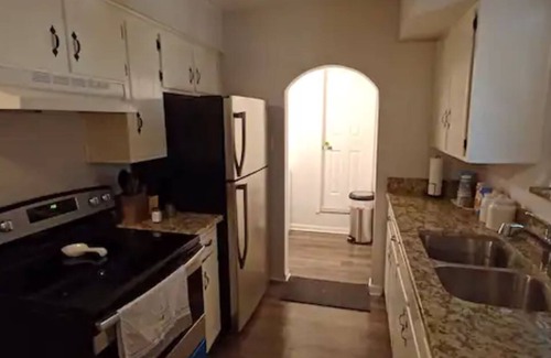 Shady Shores Cabaña | Cozy Cottage close to Lake Lewisville boat Ramp