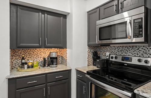 Inglewood Casa | Cozy Cottage East Nashville - Long Term Stays