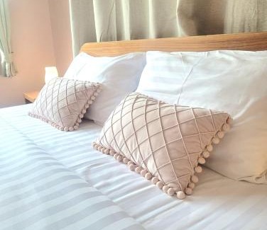 Suan Phueng Casa | Cozy Cottage Farm stay Suanphueng