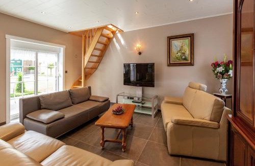 Le Bizet Casa | Cozy Cottage for 8 Guests
