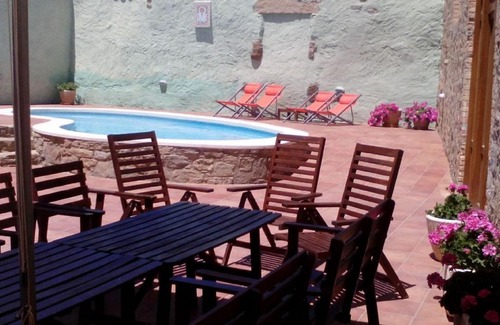 Agramunt Casa | Acogedora casa rural en Agramunt con piscina privada