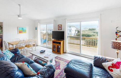 Kitty Hawk Casa | Cozy Cottage in Kitty Hawk