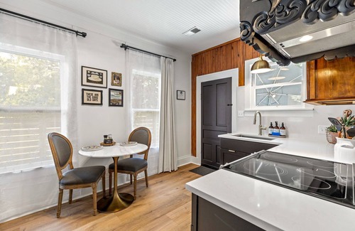 Johnson City Casa | Cozy Cottage in the Heart of Johnson City