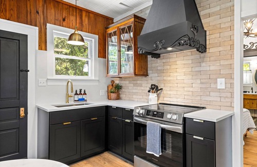 Johnson City Casa | Cozy Cottage in the Heart of Johnson City