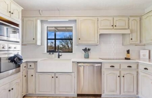 Weatherford Casa | Cozy Cottage just 15 Mins North of Downtown Weatherford!