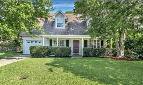 Whitemarsh Island Casa | Cozy Cottage Near Beach & Downtown Dog Friendly