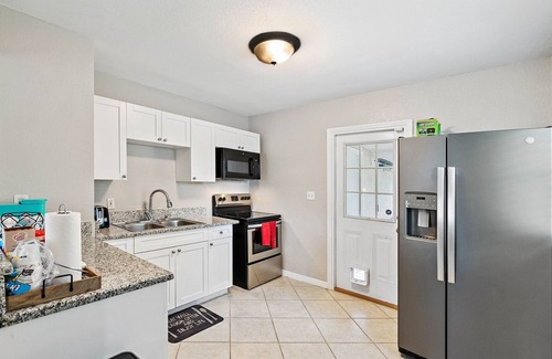 Disston Heights Casa | Cozy cottage near beach