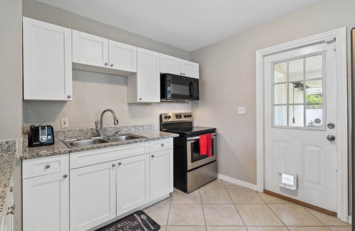 Disston Heights Casa | Cozy cottage near beach
