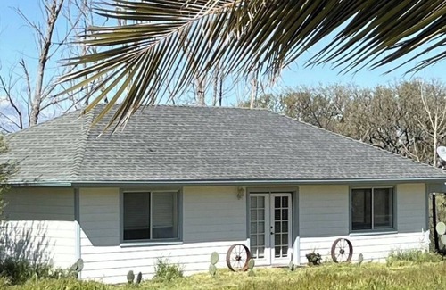 Templeton Cabaña | Cozy Cottage on a Ranch