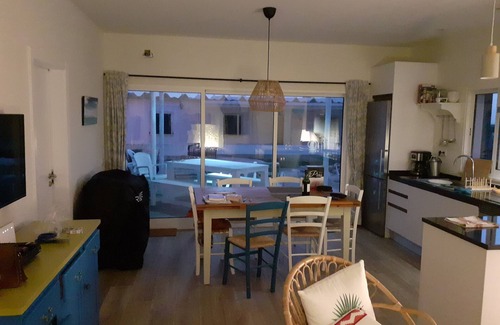 Olhao Cabaña | Cozy cottage on the edge of the beach
