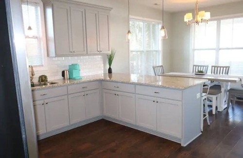 Wilmington Cabaña | Cozy Cottage Style Home near downtown Wilmington
