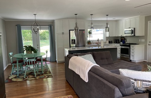 Lupton City Casa | Cozy Cottage
